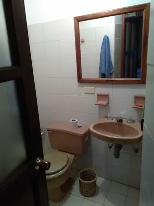 Tek Büyük Yataklı Oda, 1 Çift Kişilik Yatak