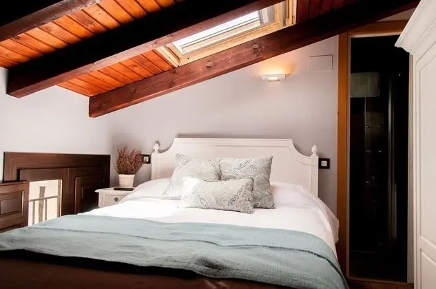 Tek Büyük Yataklı Oda