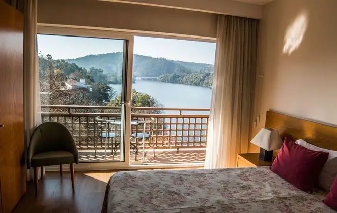 Panoramic Tek Büyük Yataklı Oda, Nehir Manzaralı