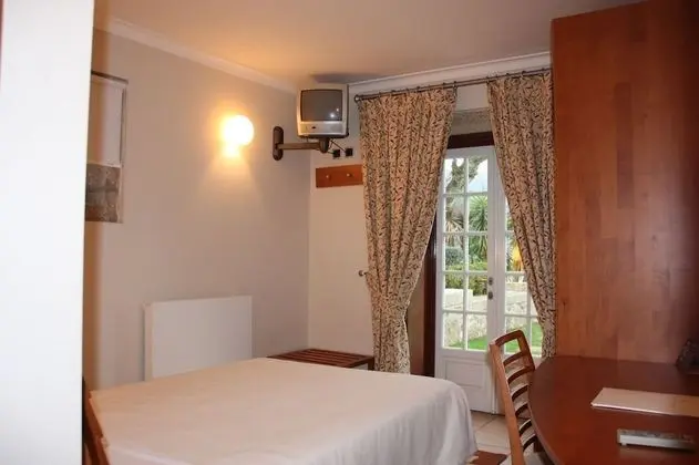 Tek Kişilik Oda, 1 Çift Kişilik Yatak