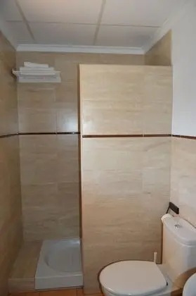 Economy Dört Kişilik Oda