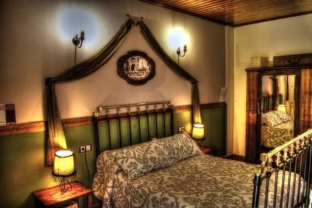 Tek Büyük Yataklı Oda