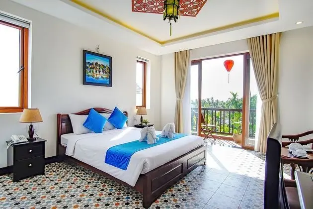 Deluxe Tek Büyük Yataklı Oda, 1 Çift Kişilik Yatak, Küvet, Bahçe Manzaralı