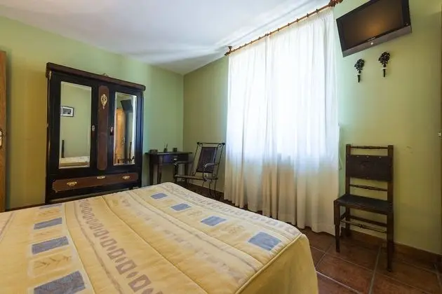 Tek Büyük Yataklı Oda