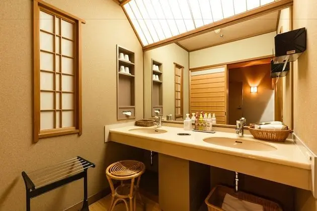 Standard Oda, Sigara İçilmez (Japanese Style Room )