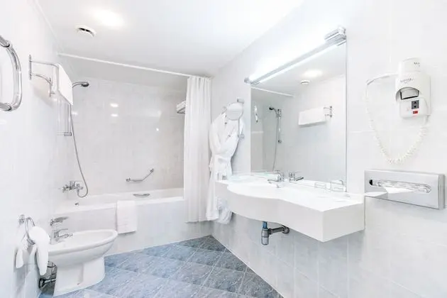 Süit, 1 Çift Kişilik Yatak