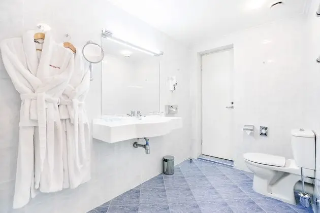 Süit, 1 Çift Kişilik Yatak