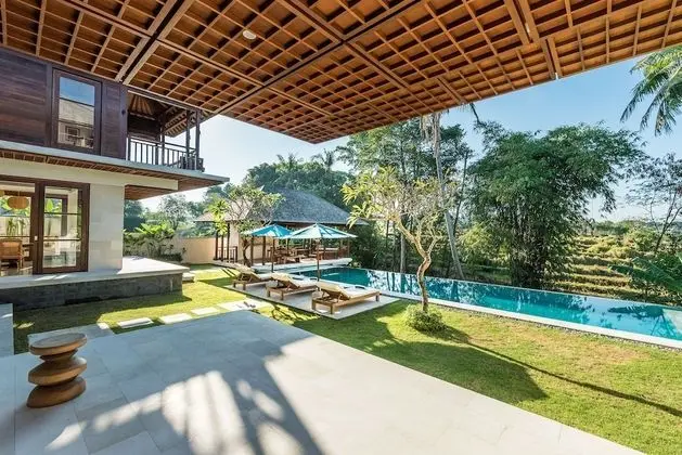Luxury Villa, 3 Yatak Odası, Kişiye Özel Havuzlu, Havuz Manzaralı