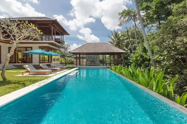 Luxury Villa, 3 Yatak Odası, Kişiye Özel Havuzlu, Havuz Manzaralı