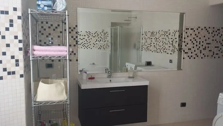 Apart Daire, 2 Yatak Odası, Mutfak, Tepe Manzaralı