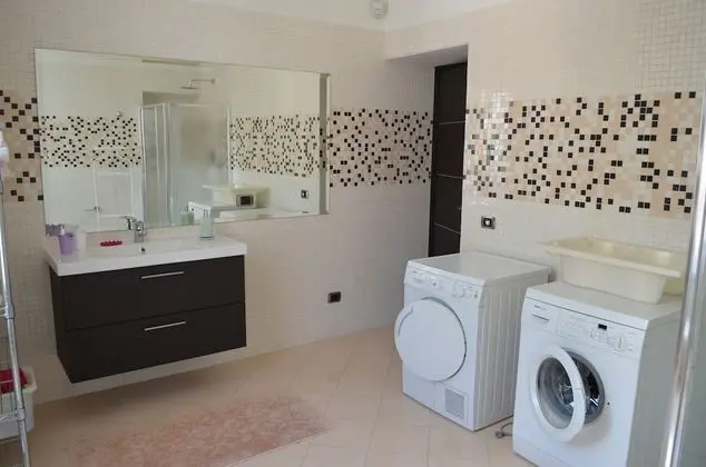 Apart Daire, 2 Yatak Odası, Mutfak, Tepe Manzaralı