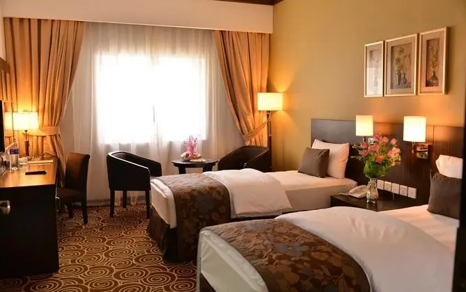 Üçlü Deluxe