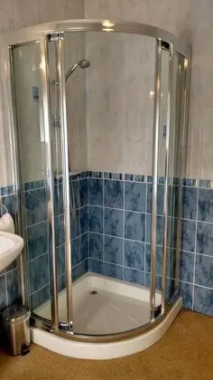 Standard Tek Büyük Yataklı Oda, Kısmi Deniz Manzaralı (Garden View)