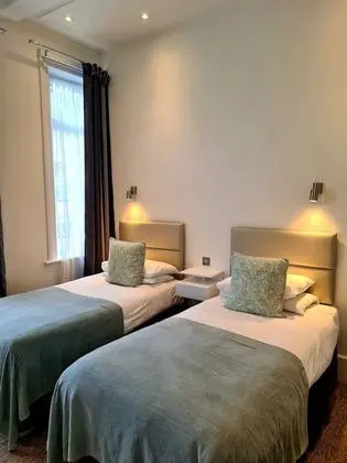 İki Ayrı Yataklı Oda