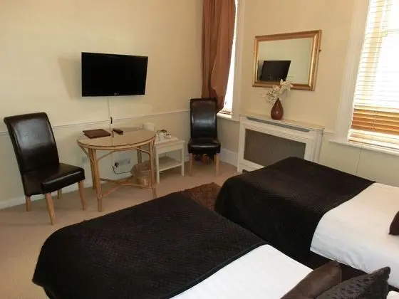 İki Ayrı Yataklı Oda