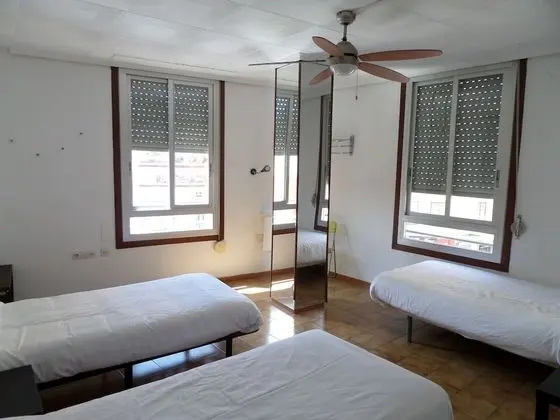 Üç Kişilik Oda, Ortak Banyo