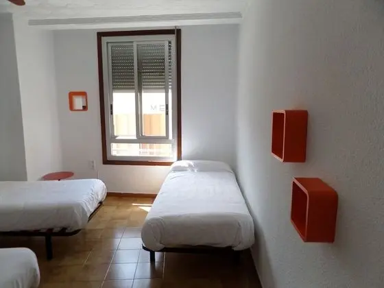 Üç Kişilik Oda, Ortak Banyo