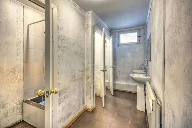 Standard Tek Büyük Yataklı Oda, Ortak Banyo