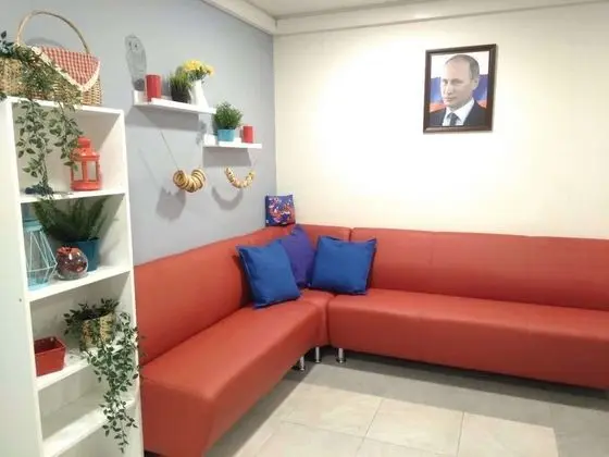 Tek Büyük Yataklı Oda, Penceresiz