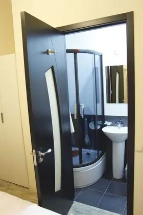 Economy Tek Büyük Yataklı Oda