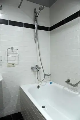 Apart Daire, 2 Yatak Odası, Balkon