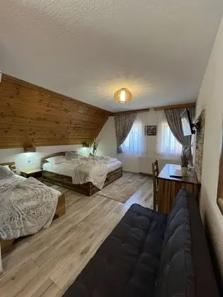 Deluxe Tek Büyük Yataklı Oda