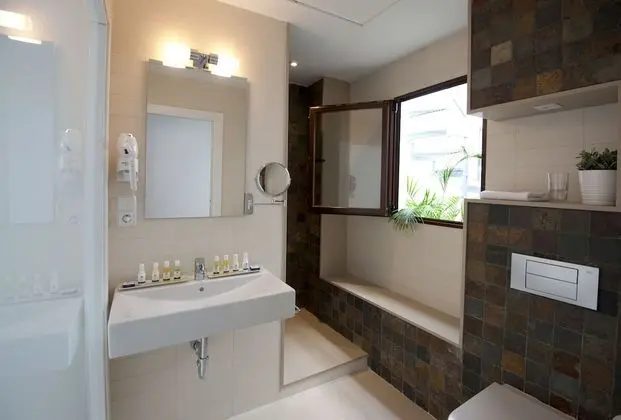 Luxury Tek Büyük Yataklı Oda, 1 En Büyük (King) Boy Yatak, Sigara İçilmez, Dağ Manzaralı