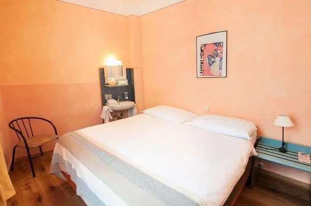 Economy Tek Büyük veya İki Ayrı Yataklı Oda