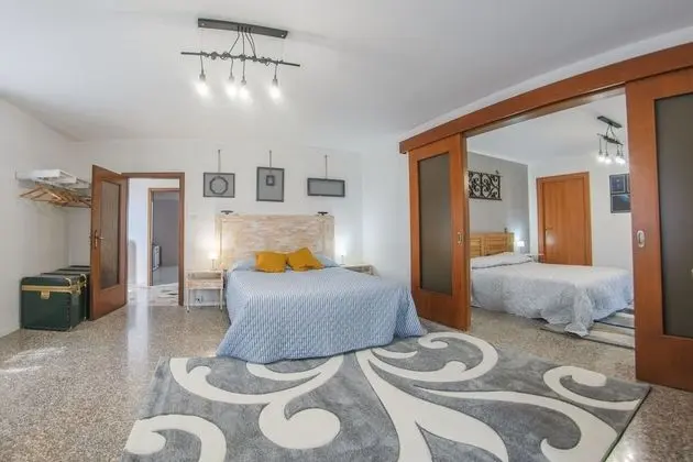 Traditional Apart Daire