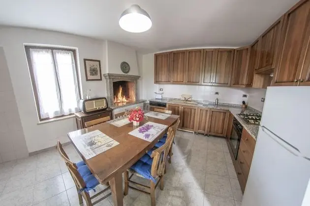 Traditional Apart Daire