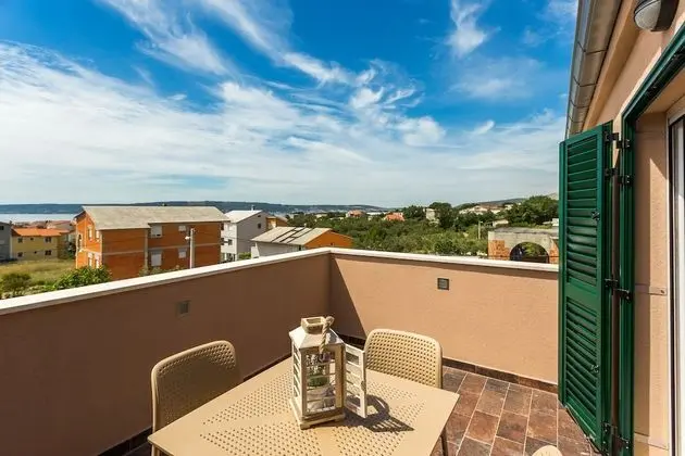 Apart Daire, 2 Yatak Odası, Balkon, Deniz Manzaralı (A5)