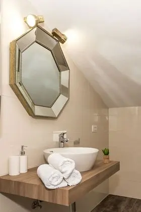 Apart Daire, 2 Yatak Odası, Balkon, Deniz Manzaralı (A5)