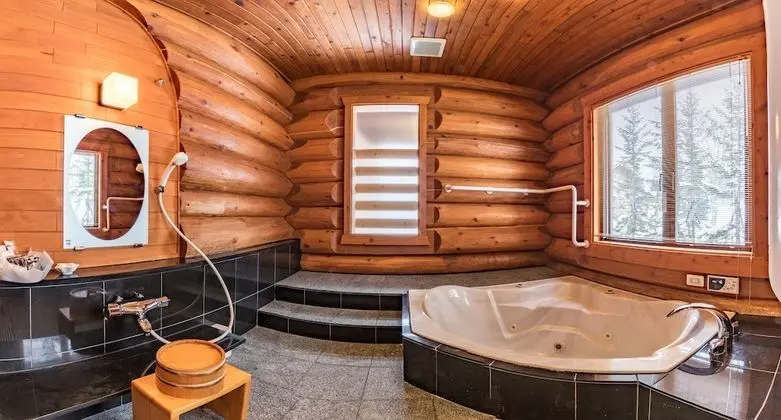 Luxury Villa, Sigara İçilmez