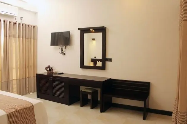 Deluxe Tek Büyük Yataklı Oda, Bahçe Manzaralı