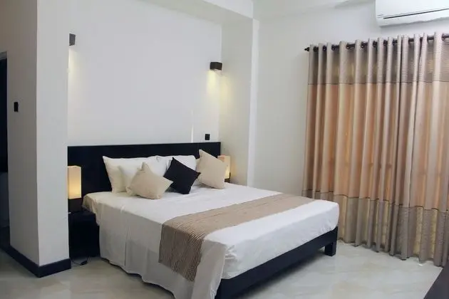 Deluxe Tek Büyük Yataklı Oda, Bahçe Manzaralı