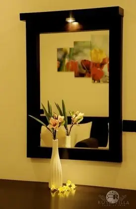 Deluxe Tek Büyük Yataklı Oda, Bahçe Manzaralı