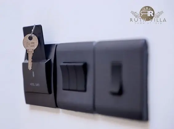 Deluxe Tek Büyük Yataklı Oda, Bahçe Manzaralı