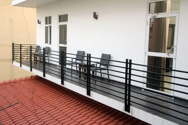 Deluxe Tek Büyük Yataklı Oda, Bahçe Manzaralı