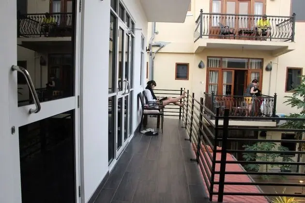 Deluxe Tek Büyük Yataklı Oda, Bahçe Manzaralı