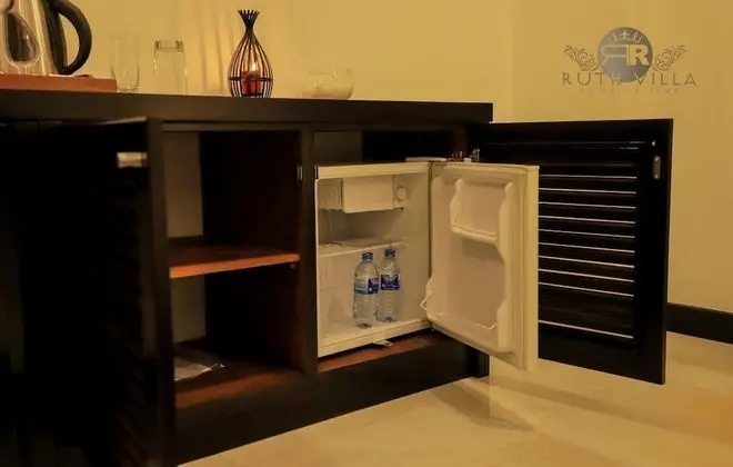 Deluxe Tek Büyük Yataklı Oda, Bahçe Manzaralı