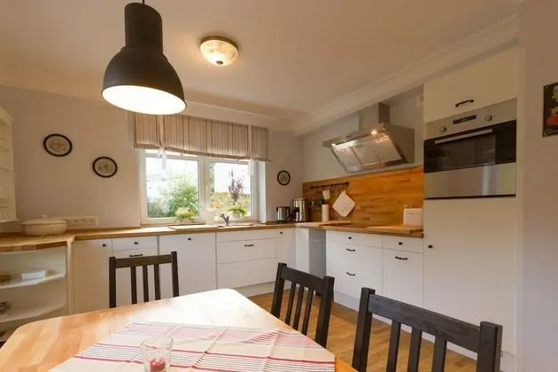 Daire, 3 Yatak Odası, Balkon, Zemin Kat (Flat 1)