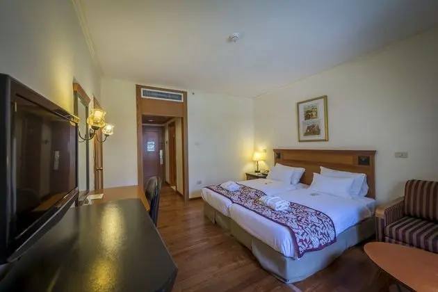 Gefen Room (Classic Wing)