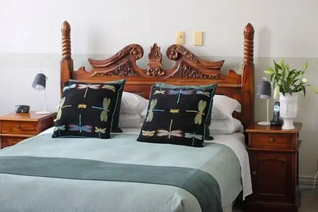 Standard Stüdyo, Sigara İçilmez (Studio)