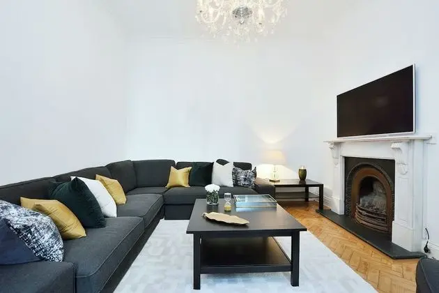 Classic Apart Daire, 2 Büyük (Queen) Boy Yatak, Sigara İçilmez, Şehir Manzaralı