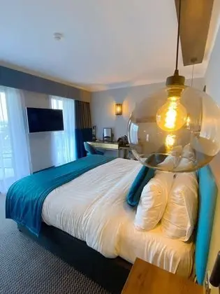 Deluxe Tek Büyük veya İki Ayrı Yataklı Oda, Balkon