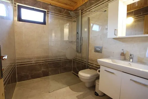 Bahçe Manzaralı Bungalow Oda