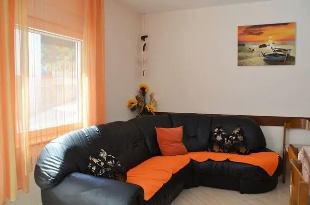 Apart Daire (Ruža - peaceful area & parking - A1()