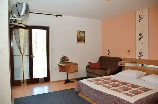 Stüdyo (Ruža - peaceful area & parking - SA3)