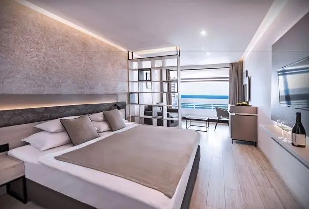 Superior Tek Büyük Yataklı Oda, Balkon