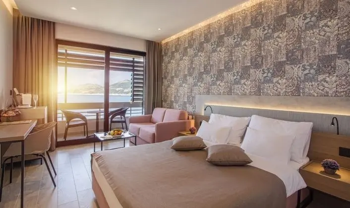 Superior Tek Büyük Yataklı Oda, Balkon
